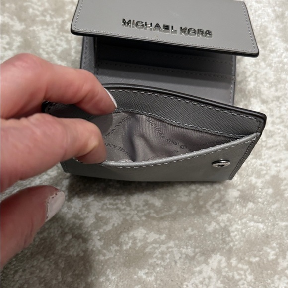 Michael Kors Light Gray Wallet - Picture 6 of 8
